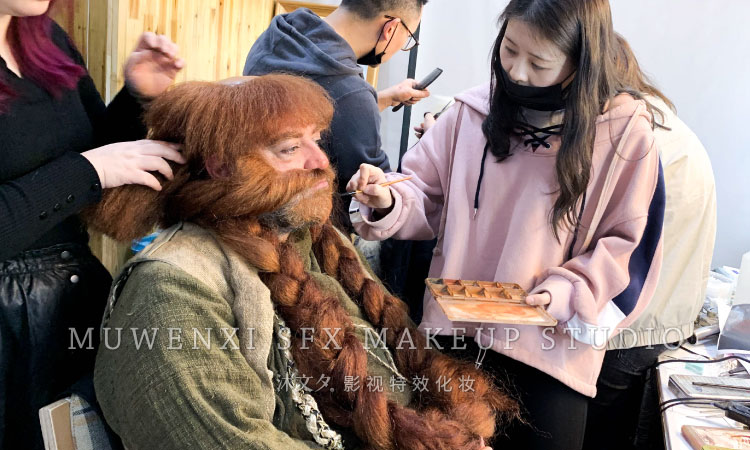 矮人特效化妝